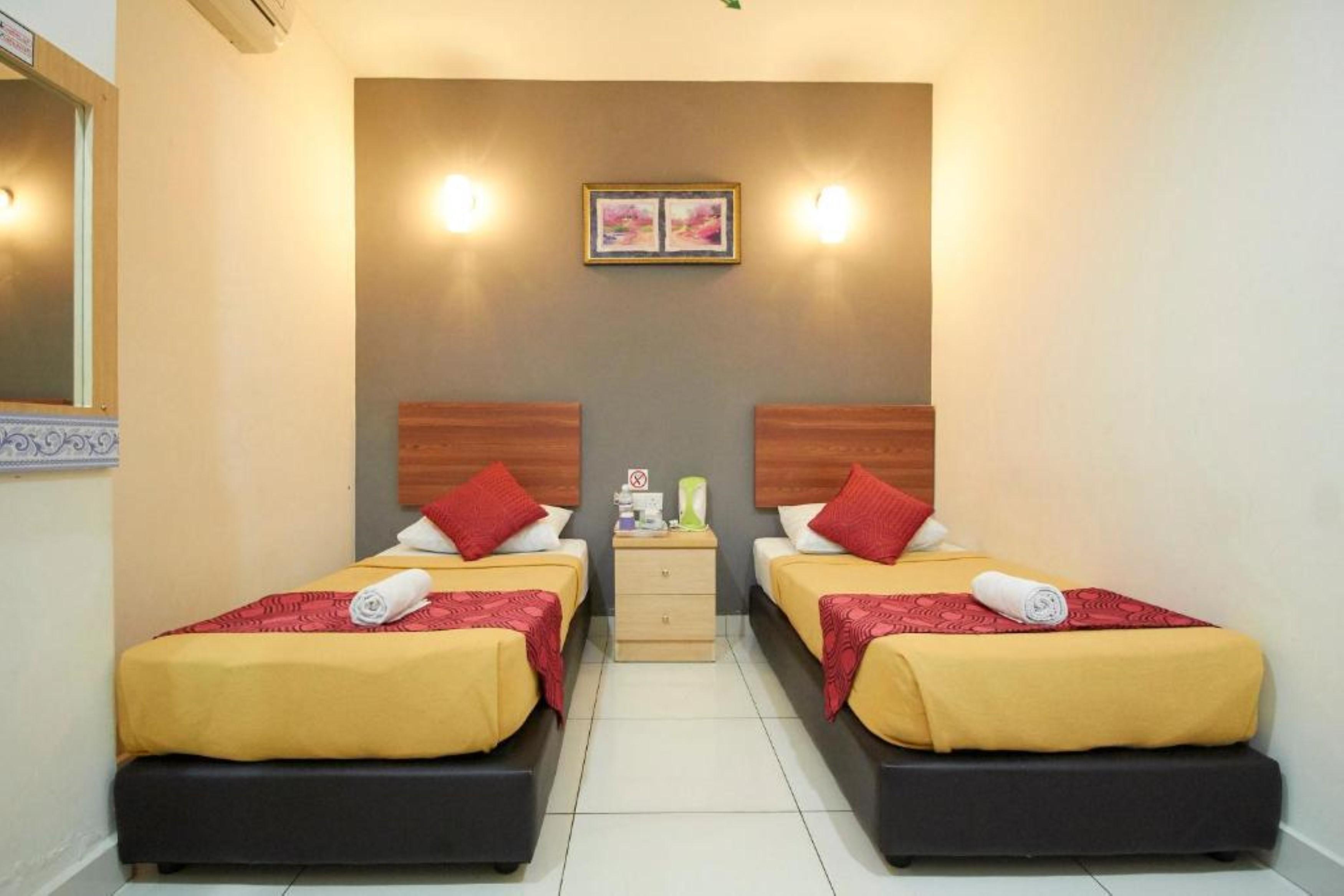 Coop Hotel Putrajaya & Cyberjaya Kampung Dengkil Extérieur photo