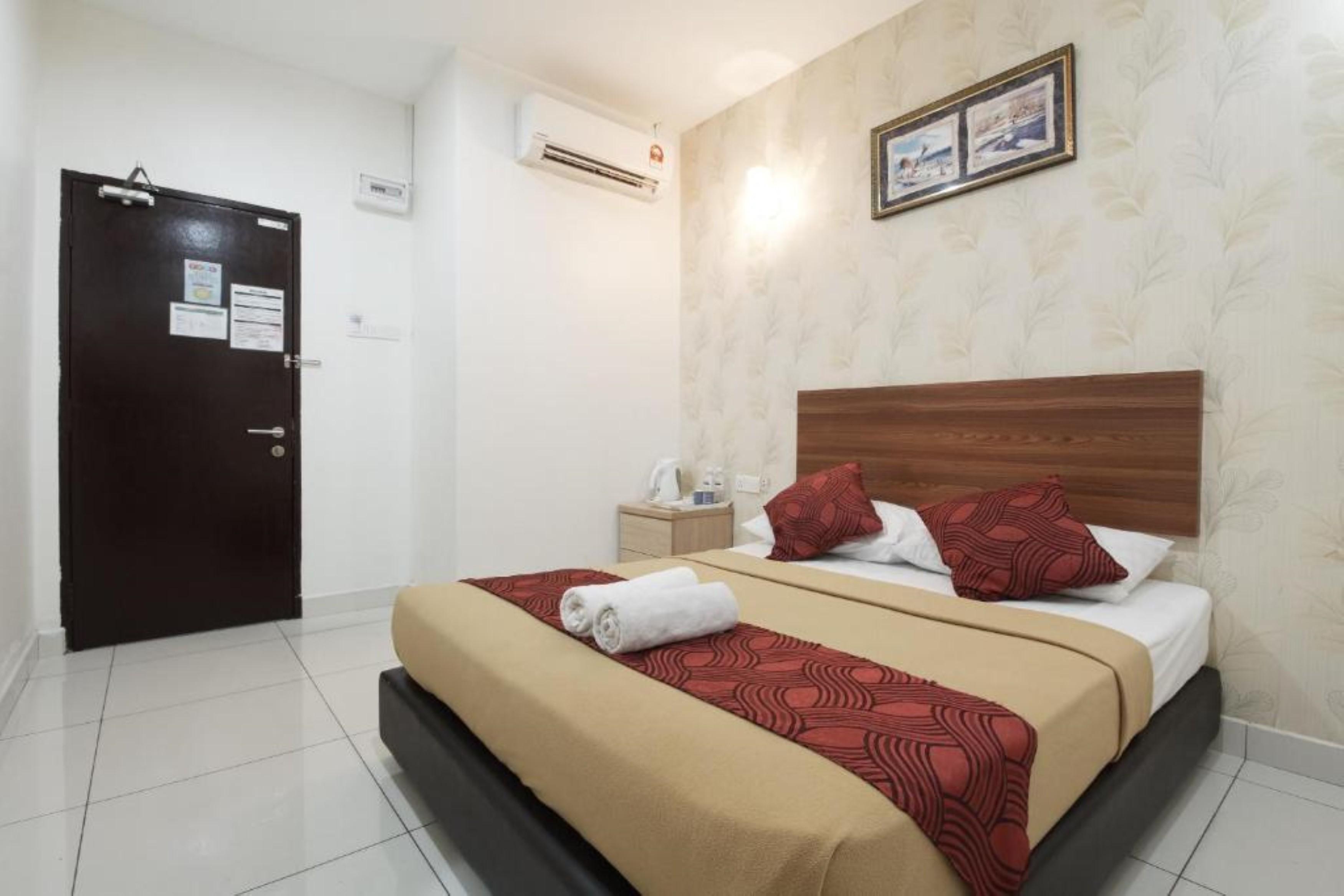 Coop Hotel Putrajaya & Cyberjaya Kampung Dengkil Extérieur photo