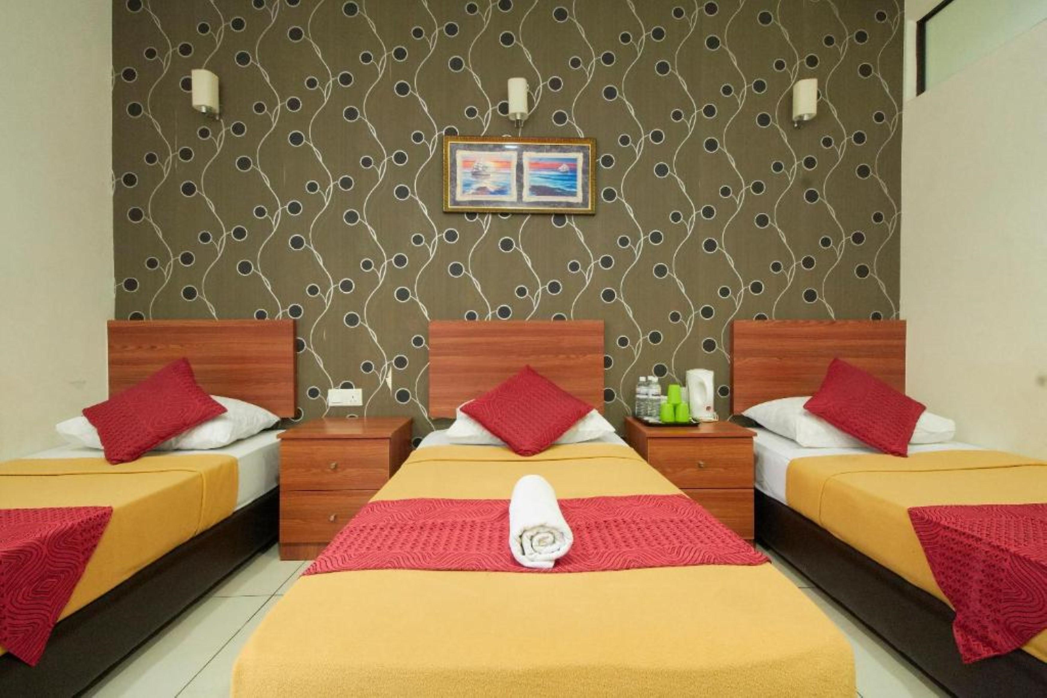 Coop Hotel Putrajaya & Cyberjaya Kampung Dengkil Extérieur photo