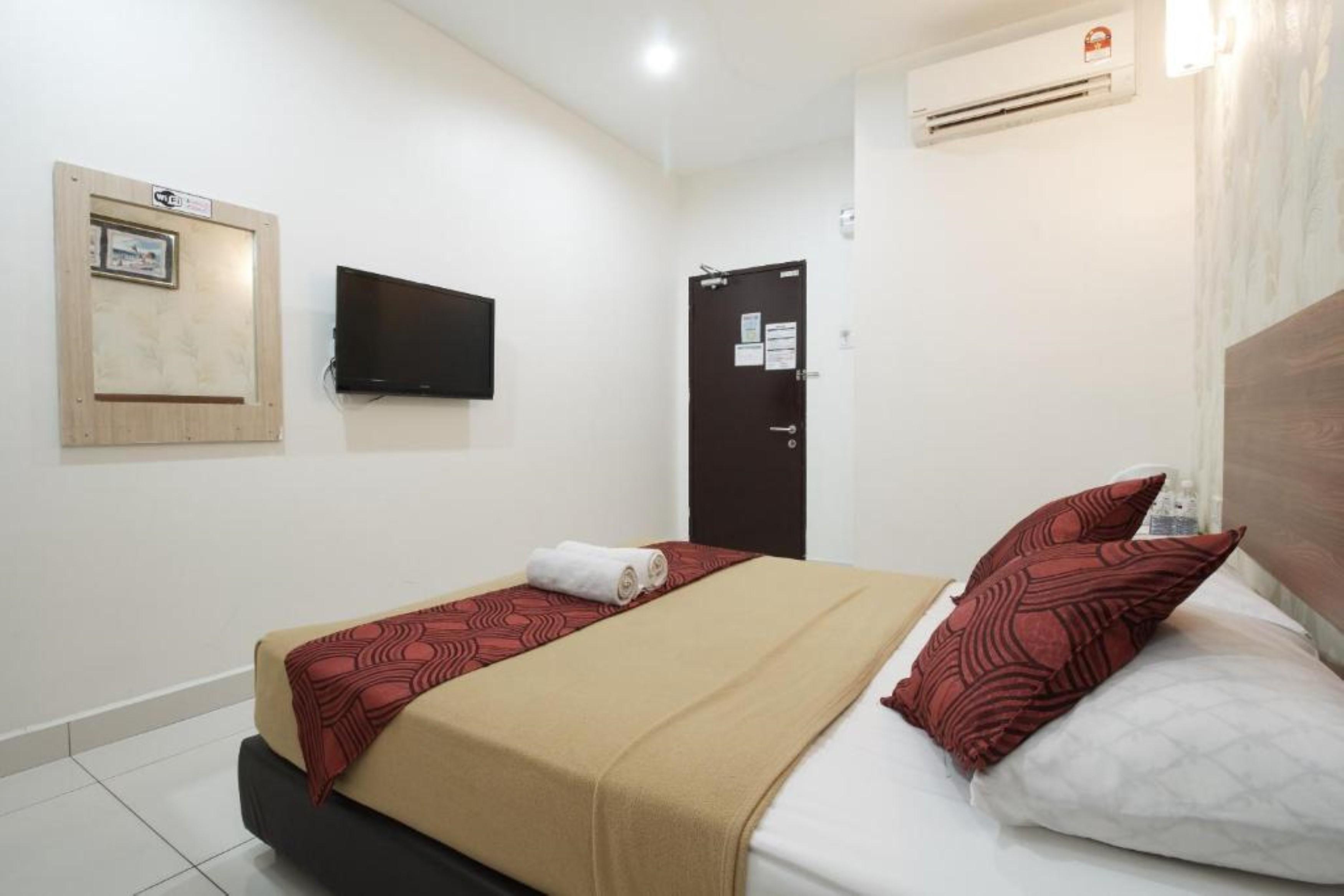 Coop Hotel Putrajaya & Cyberjaya Kampung Dengkil Extérieur photo