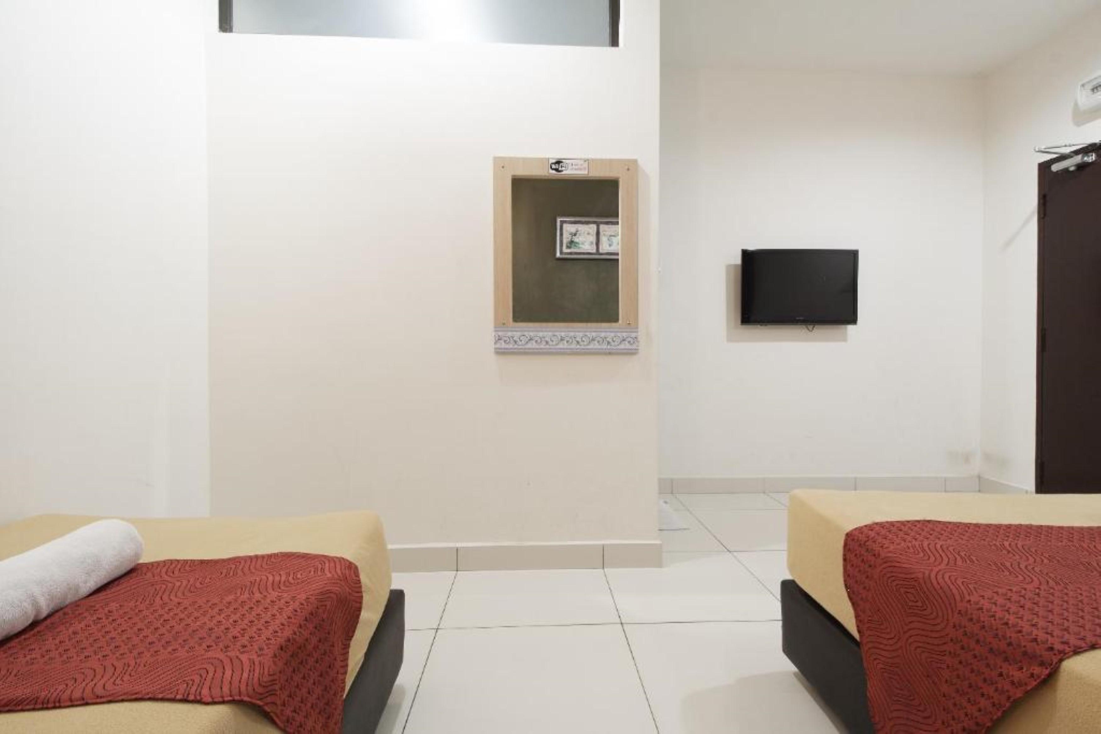 Coop Hotel Putrajaya & Cyberjaya Kampung Dengkil Extérieur photo