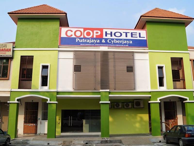 Coop Hotel Putrajaya & Cyberjaya Kampung Dengkil Extérieur photo