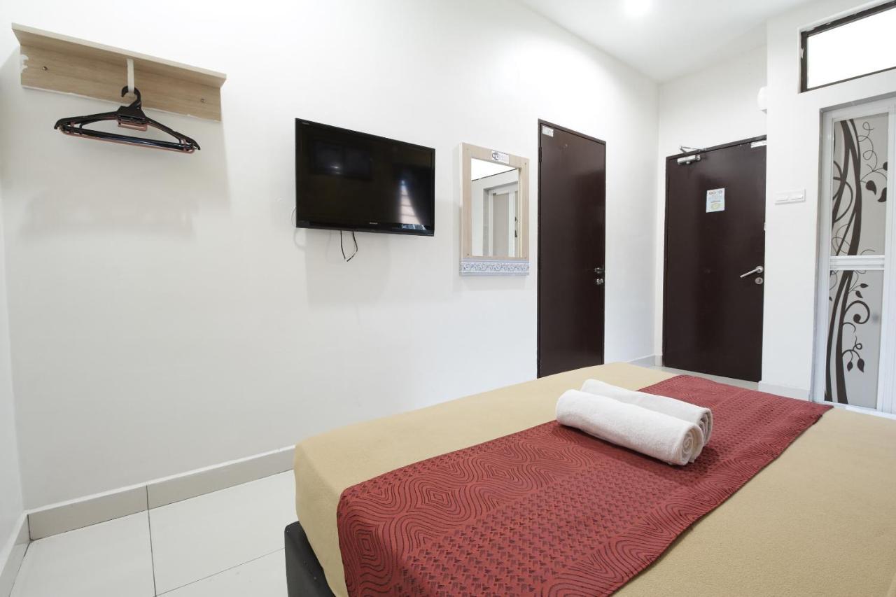 Coop Hotel Putrajaya & Cyberjaya Kampung Dengkil Extérieur photo