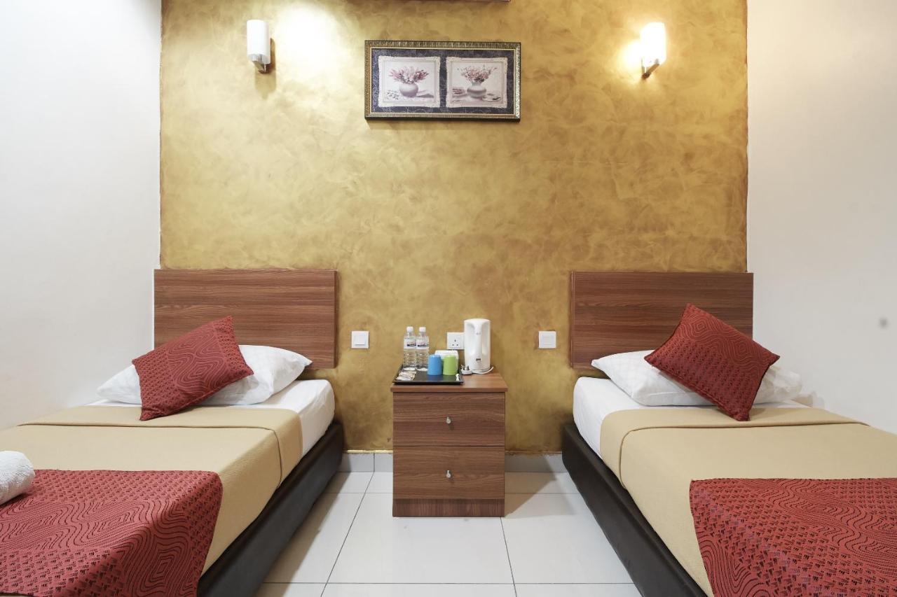 Coop Hotel Putrajaya & Cyberjaya Kampung Dengkil Extérieur photo